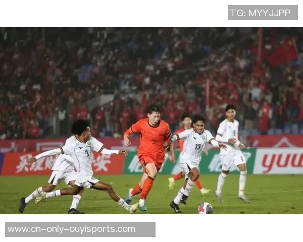 中国U16足球队迎战吉尔吉斯斯坦力争胜利展现青年风采 中国U16足球队迎战吉尔吉斯斯坦力争胜利展现青年风采